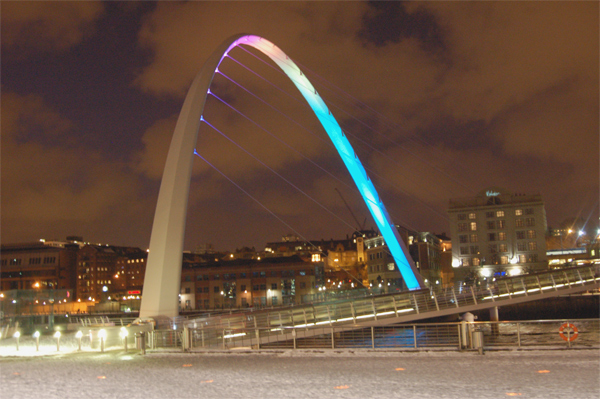 jorge poete Millenium bridge